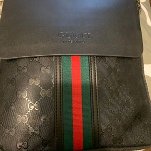 Crossbody purse